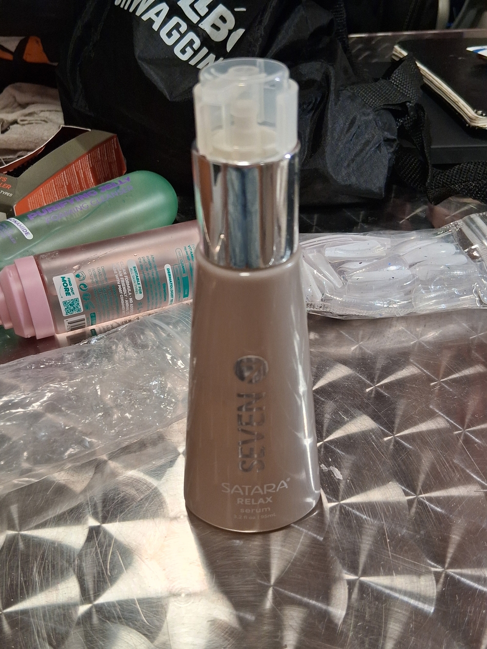 Seven7 Satara Relax Serum – Brown Hair Treatment
